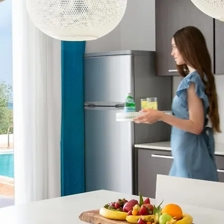 Dazzling Akame 3 Bedrooms Beachfront Villa *