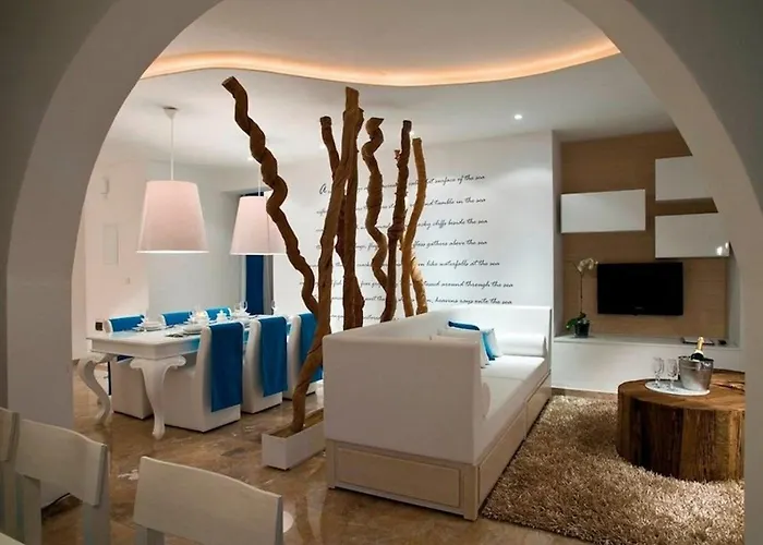 Dazzling Akame 3 Bedrooms Beachfront Vila Protaras