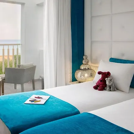 Dazzling Akame 3 Bedrooms Beachfront Private Outdoor Pool Furished Sun Terrace Ellinon * Protaras
