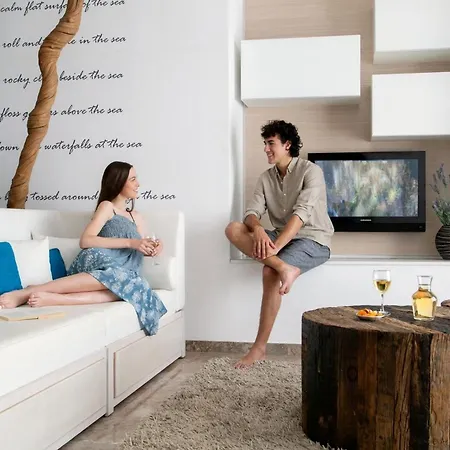 Villa Dazzling Akame 3 Bedrooms Beachfront Private Outdoor Pool Furished Sun Terrace Ellinon