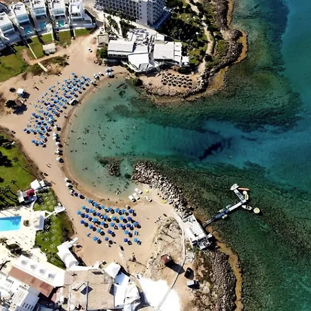 Villa Dazzling Akame 3 Bedrooms Beachfront Protaras